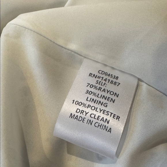 Floral Blue and White Sleeveless boutique Dress size Medium Excellent condition - Picture 7 of 7